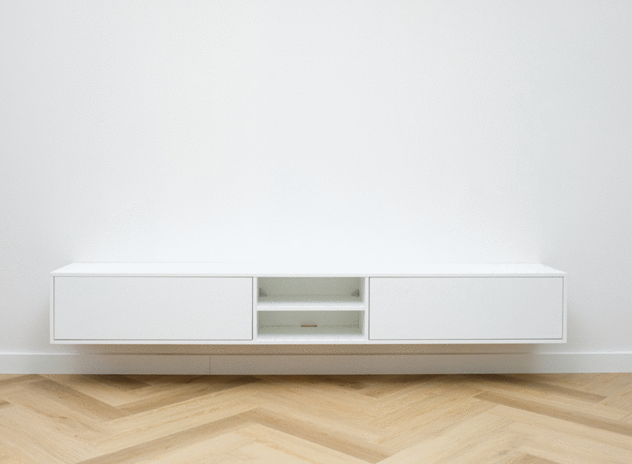 Zwevend tv meubel in wit met open vak en 2 kleppen