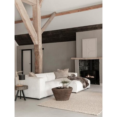 So True by Troubadour Loungebank Day glamorous beige