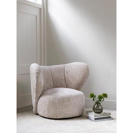 So True by Troubadour Draaifauteuil Thames zand