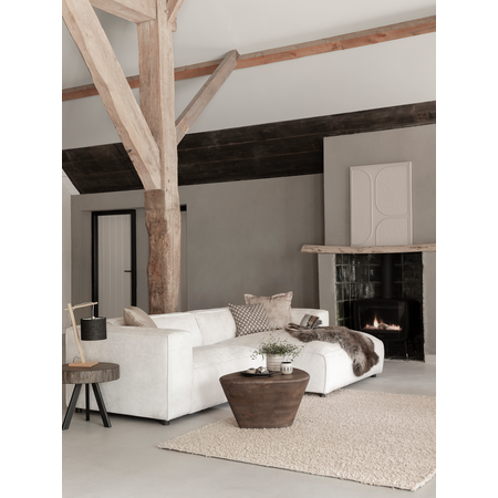 So True by Troubadour Loungebank Day glamorous beige