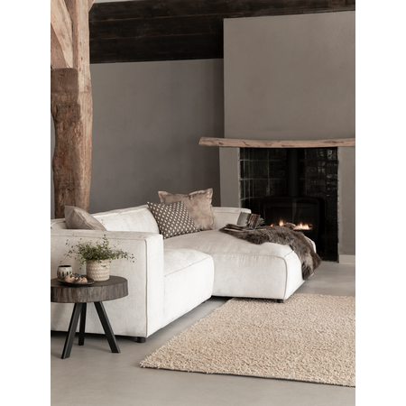 So True by Troubadour Loungebank Day glamorous beige