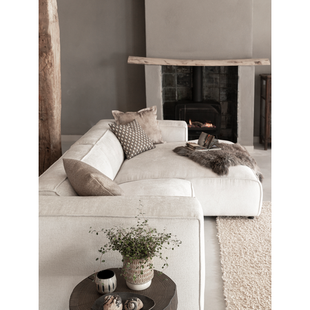 So True by Troubadour Loungebank Day glamorous beige