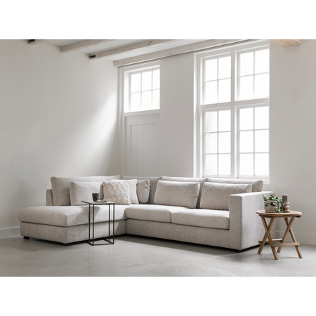 So True by Troubadour Loungebank Martino eva beige