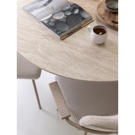 So True by Troubadour Eettafel Dario rond