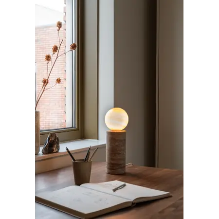 It's about Romi It’s about RoMi tafellamp Tivoli zand