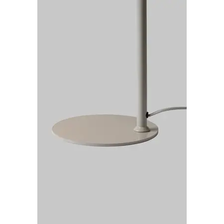 It's about Romi It’s about RoMi tafellamp Stavanger lichtgrijs