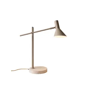 It's about Romi It's about RoMi tafellamp Izmir zand