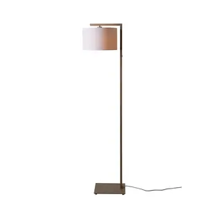 It's about RoMi vloerlamp Boston wit