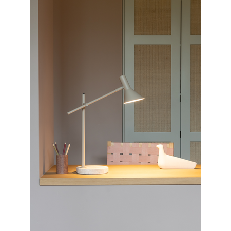 It's about Romi It's about RoMi tafellamp Izmir zand