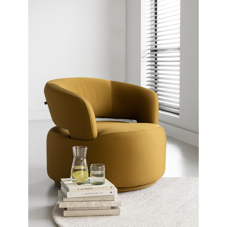 So True by Troubadour Draaifauteuil Dafoe