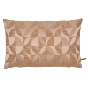 Claudi sierkussen Madeline nude