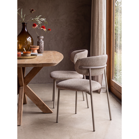So True by Troubadour Eetkamerstoel Ryo zand met beige frame