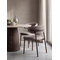 So True by Troubadour Eetkamerstoel Ryo zand met walnoot frame