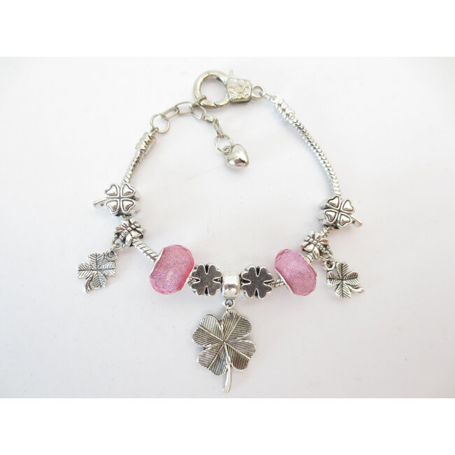 Pandora Style Armband met Klavervier Bedels