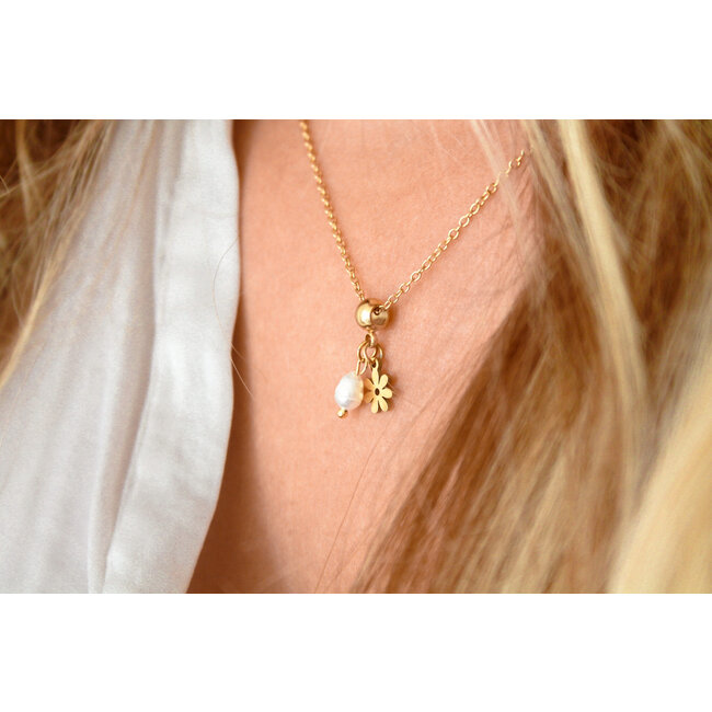 Ketting Bloemetje & Parel