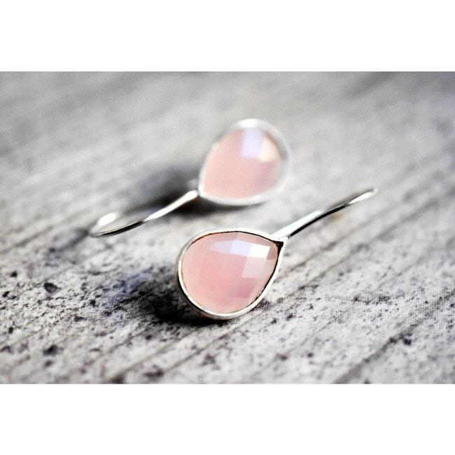 Rozenkwarts Oorbellen - 925 Zilver - Elegant Edelsteen Sieraad