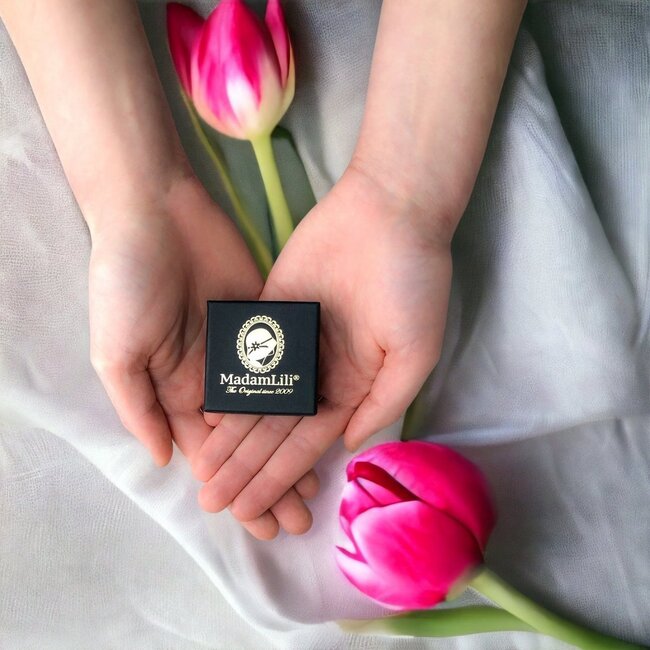 Schelpoorbellen met Apatiet - Goudkleurig - Zomerse Oorbellen