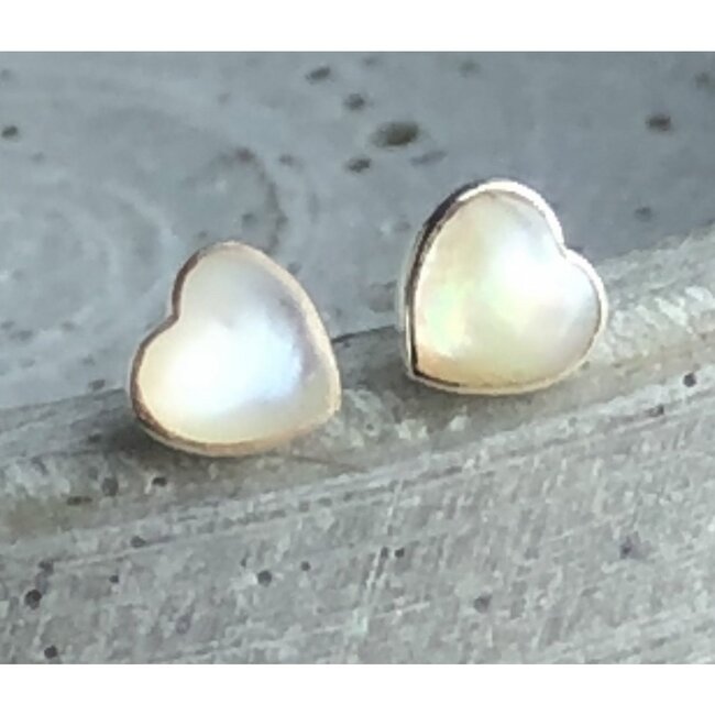 Parelmoer Hart Oorknopjes - 925 Zilver - Mini Oorbellen