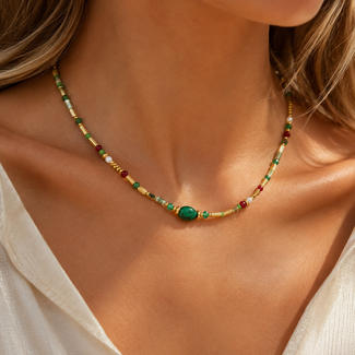 Ketting met Groene Kralen en Parels Goudkleurig