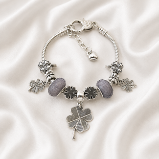 PuurSpirits Armband Zilverkleurig met Klavertje Vier Bedels