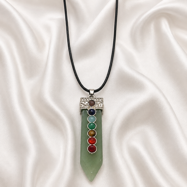 Ketting Jade Hanger met 7 Chakra Stenen in Cadeaudoos