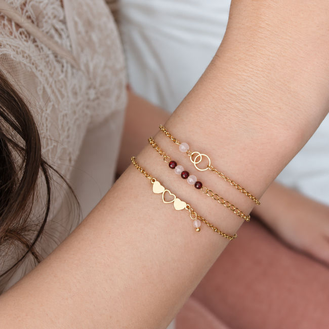 Armband Rozenkwarts Hartjes Goudkleurig