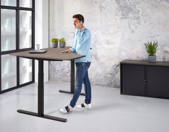 Elektrisch wingbureau zit/sta 180x120cm