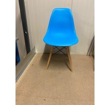 Vitra Eames Plastic Side Chair DSW Hout/Blauw (1x)
