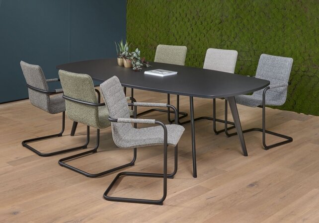 Solid Vergadertafel ovaal 240x120 cm