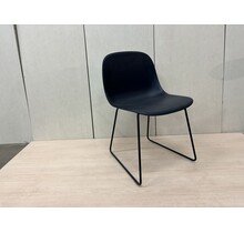 Kunststof Sledestoel Shadow Black