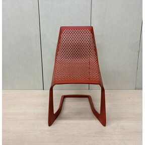 Plank Myto stoel. Rood