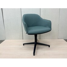 Vitra Softshell Chair blauwgroen
