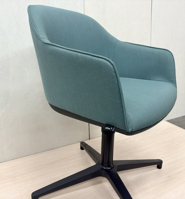 Vitra Softshell Chair blauwgroen