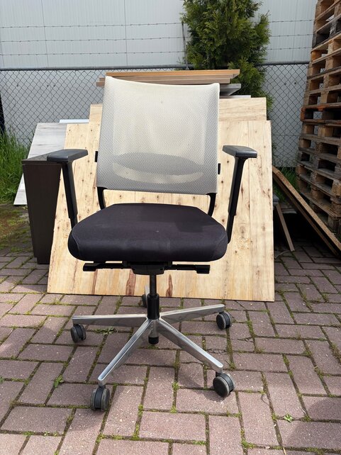 Partij van 12 Sedus Netwin Bureaustoelen – Ergonomisch – Gebruikt