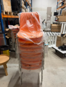 WK KNALLER Kuipstoelen Oranje - Stapelbare designstoelen voor kantoor en kantine