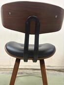 Dutchbone Blackwood Eetkamerstoel – Zwart/Walnoot