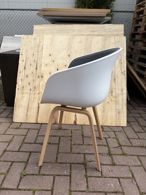 HAY AAC 22 Stoel met Front Upholstery (Kvadrat)