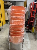 WK KNALLER Kuipstoelen Oranje - Stapelbare designstoelen voor kantoor en kantine