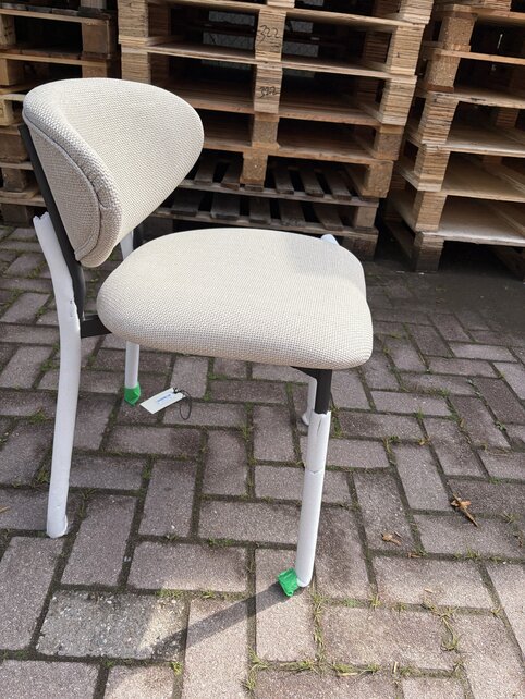 WOOOD Kjeld Eetkamerstoel – Beige/Wit – Gloednieuw in verpakking