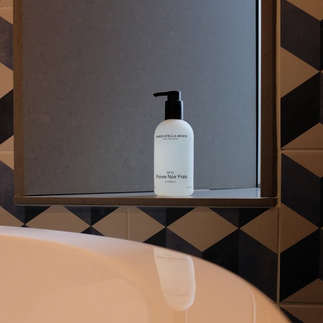 Shampoo  No.73 Voedend & Beschermend