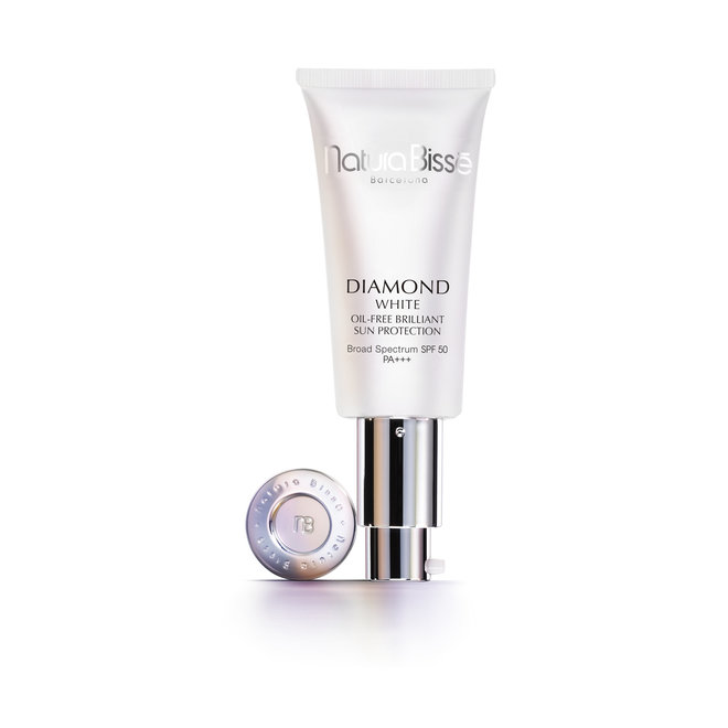 Diamond White Spf50 PA+++ Oil Free Brilliant Sun Protection 30ml