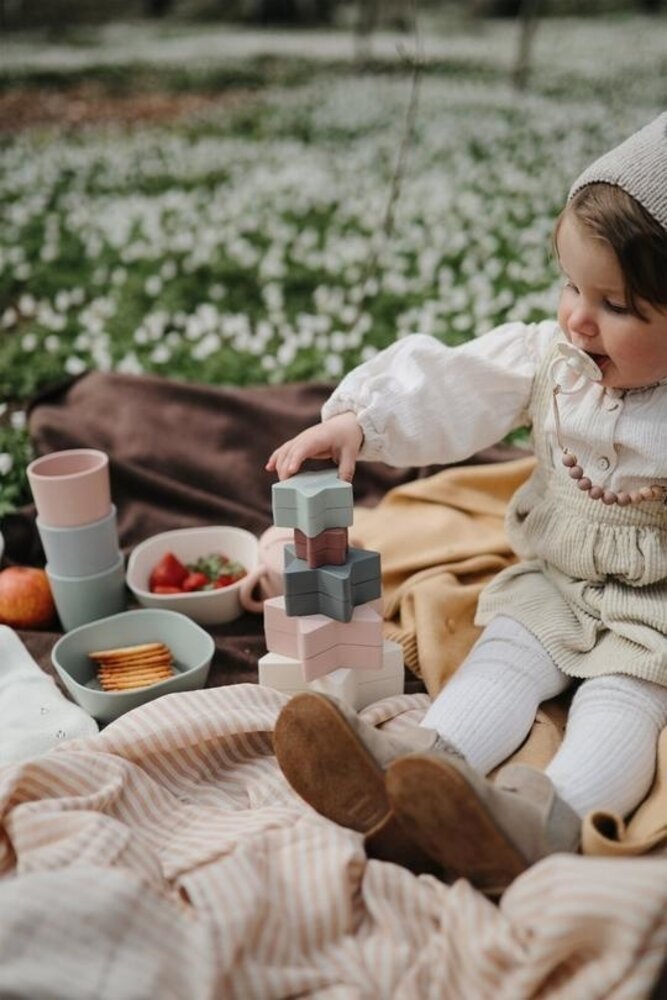 Mushie stacking cups - nesting stars
