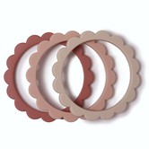Flower teething bracelet - blush / rose / shifting sand