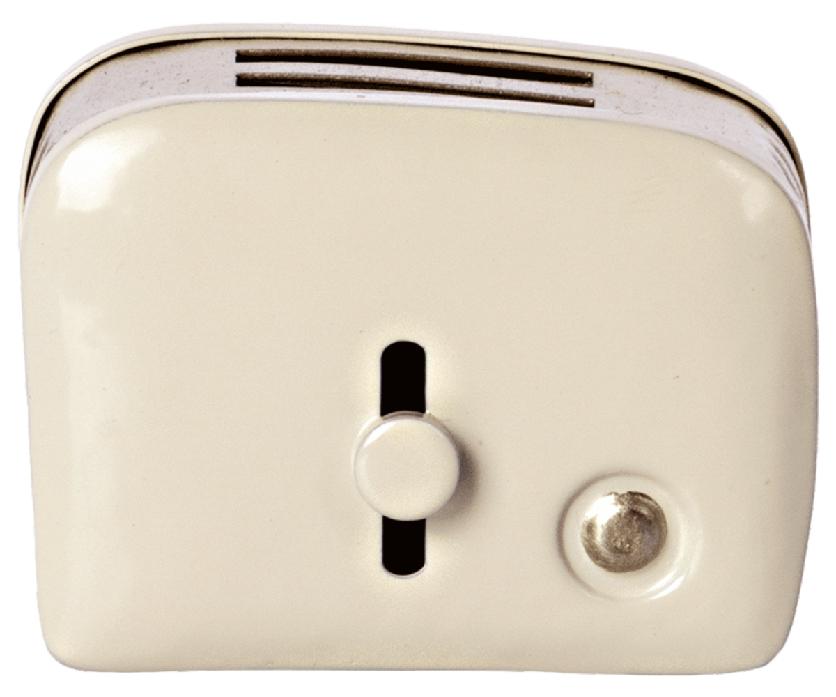 Maileg miniature toaster & bread off white Maileg miniature toaster & bread off white
