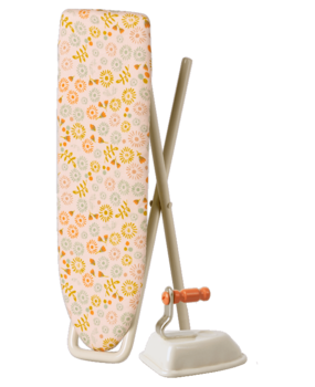 Maileg iron and ironing board Maileg iron and ironing board