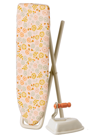 Maileg Miniature iron and ironing board