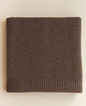 Hvid Blanket Flora Walnut Hvid Blanket Flora Walnut