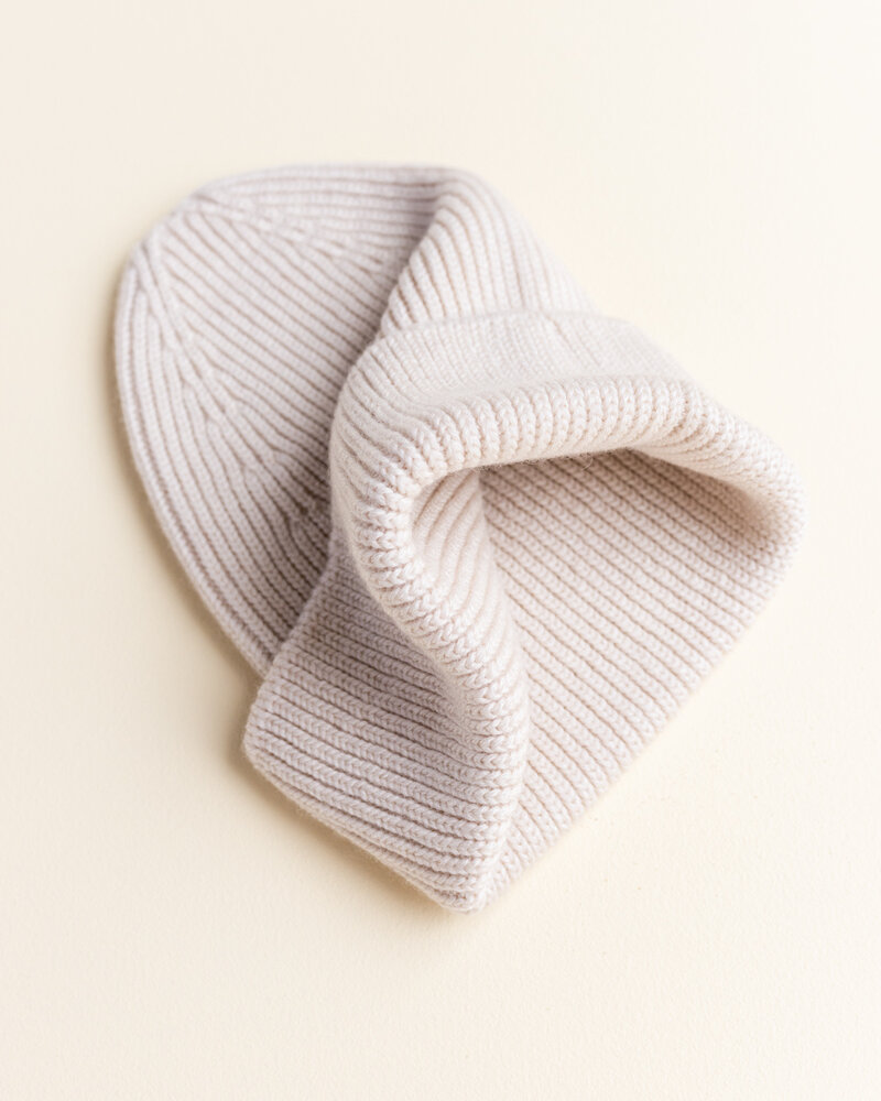 Hvid Babymuts beanie Fonzie NEWBORN Cream