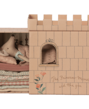 Maileg Princess and the Pea, Big Sister Mouse Maileg Princess and the Pea, Big Sister Mouse