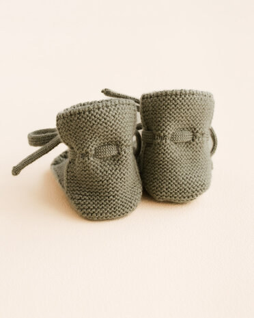 Hvid babyslofjes van merinowol groen Hvid babyslofjes van merinowol groen